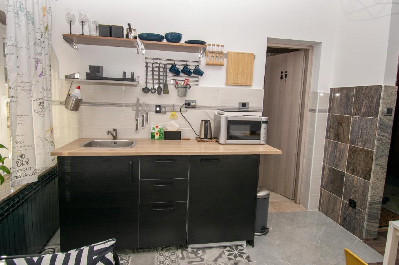 Appartement Studio Apartman Dalia à Zagreb Extérieur photo
